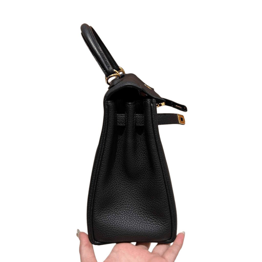 Kelly  Togo – Black | Gold-Plated