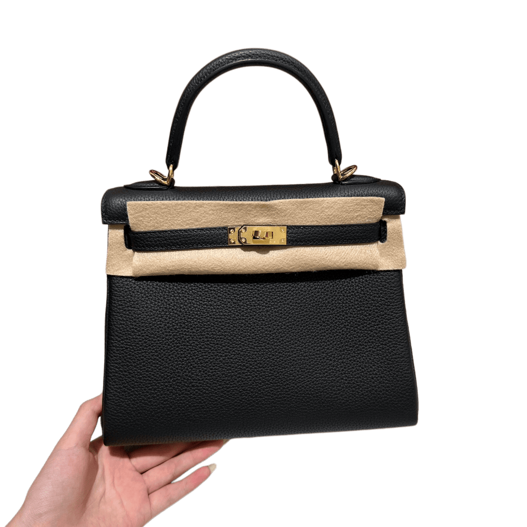 Kelly  Togo – Black | Gold-Plated