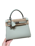 Kelly  Togo – Crystal Grey | Palladium