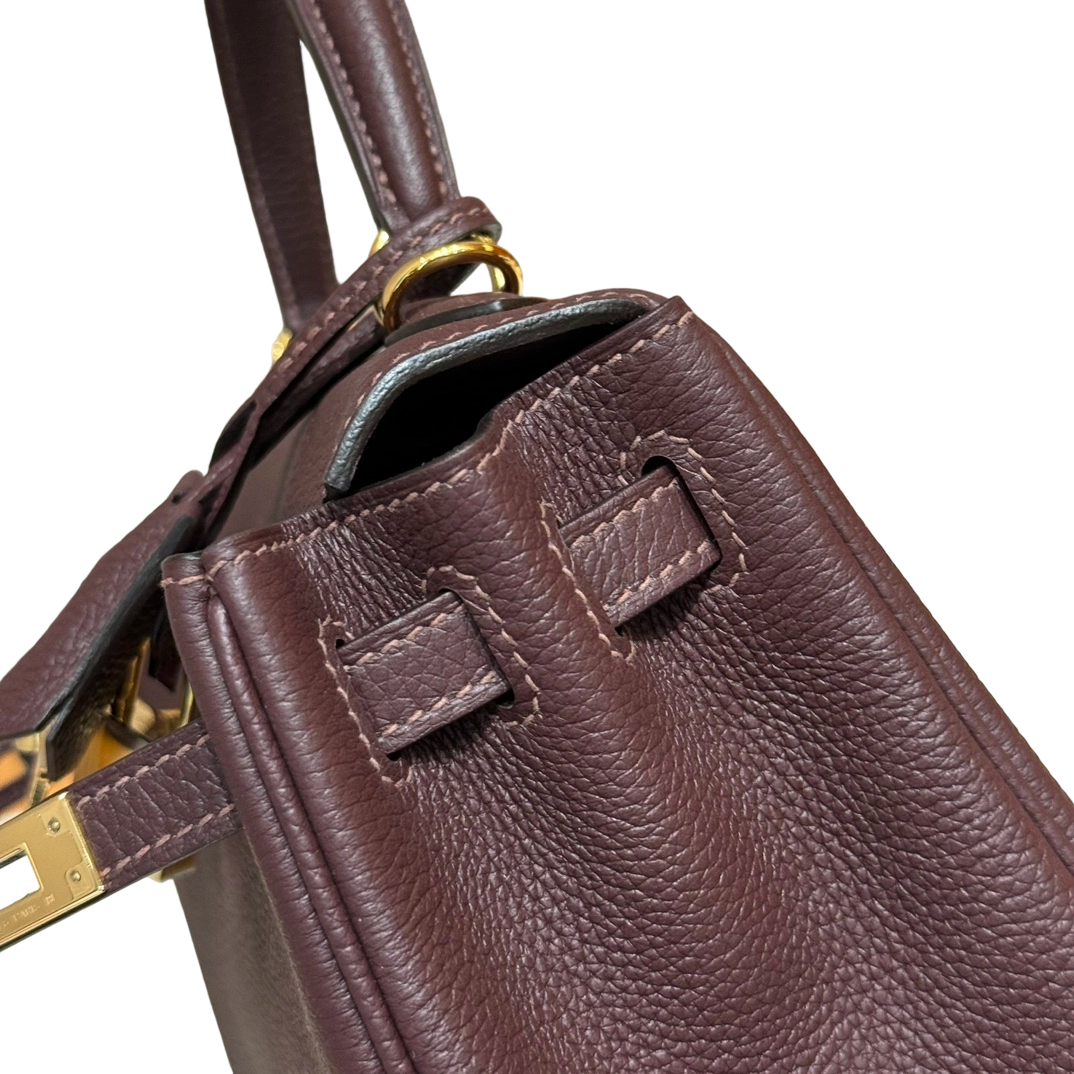 Kelly  Togo – Saddle Red | Gold-Plated