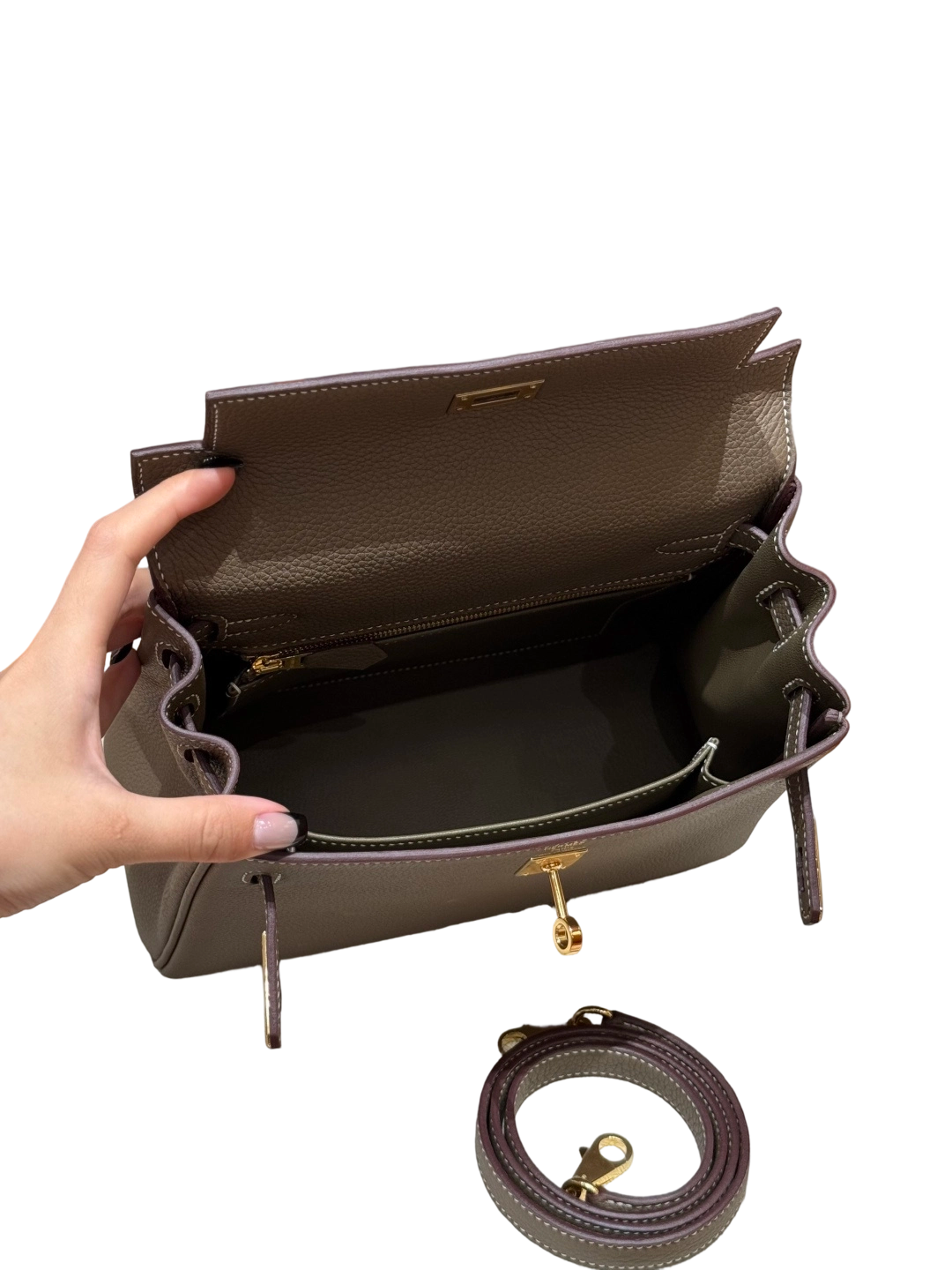 Kelly  Togo – Elephant Grey | Gold-Plated