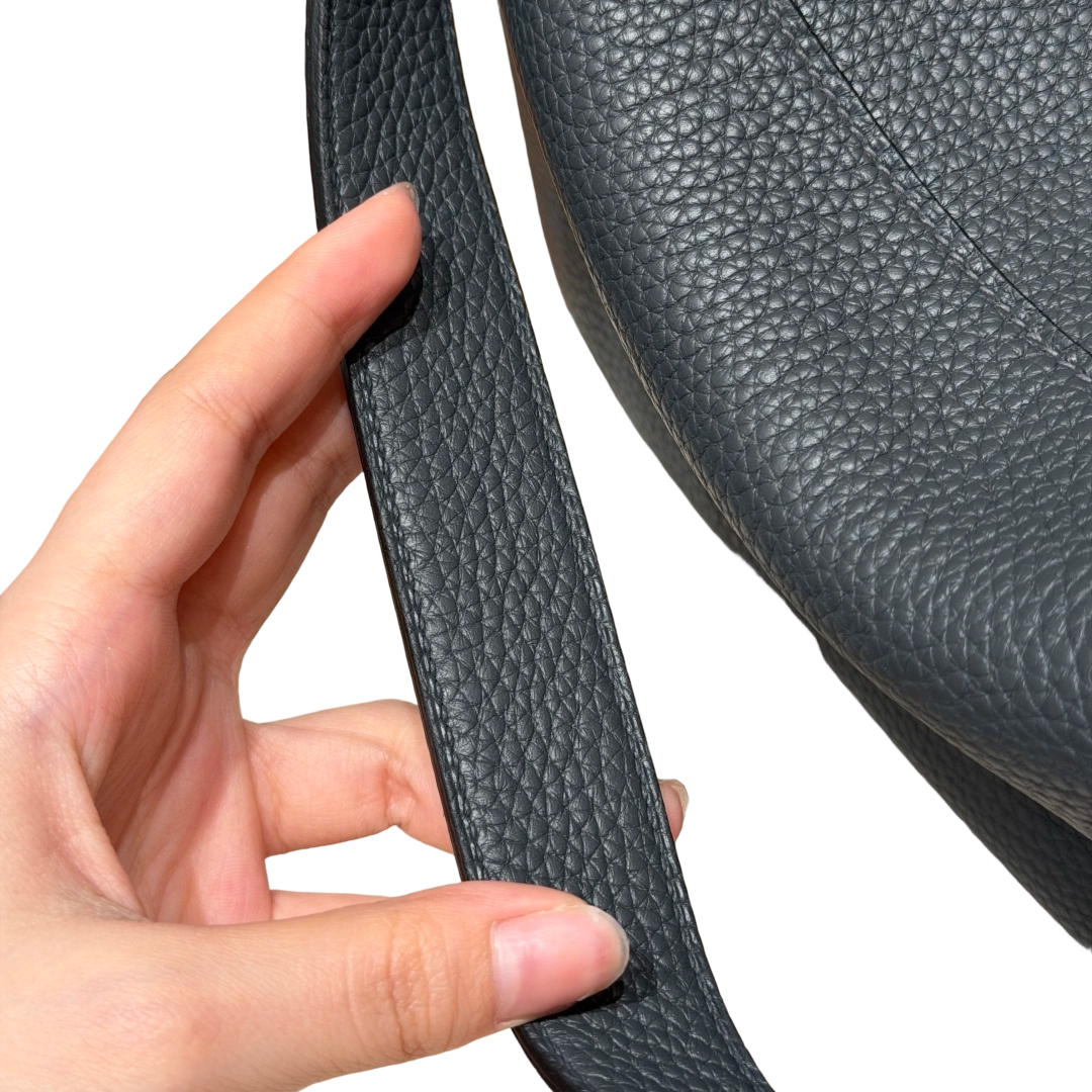 Lindy  Clemence – Etain | Palladium